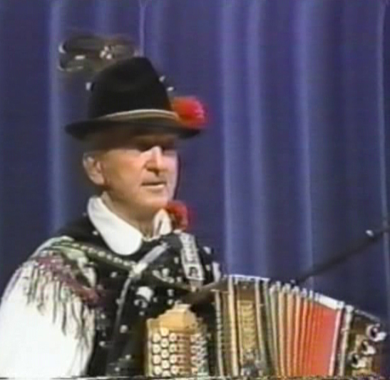 Ray Podboy of the Chicago Slovene Button Box Club